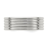 Sterling Silver wedding band ring detail view