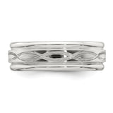 Sterling Silver wedding band ring detail view