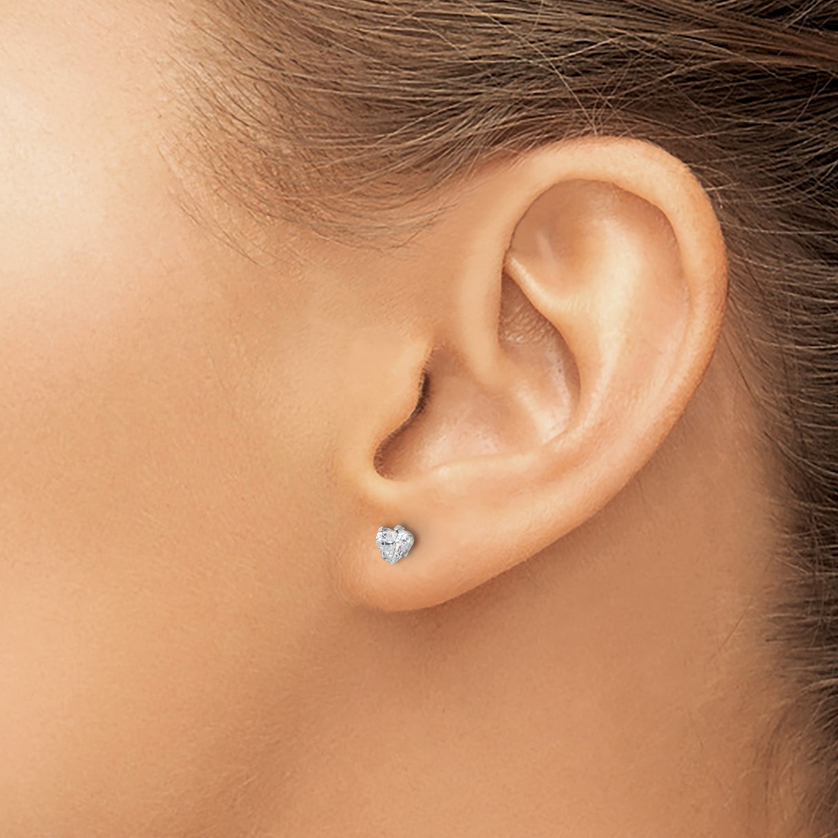 Stainless Steel Heart Shaped Stud Earrings with Cubic Zirconia, Polished Minimalist Design