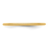 14k Yellow Gold wedding band ring detail view