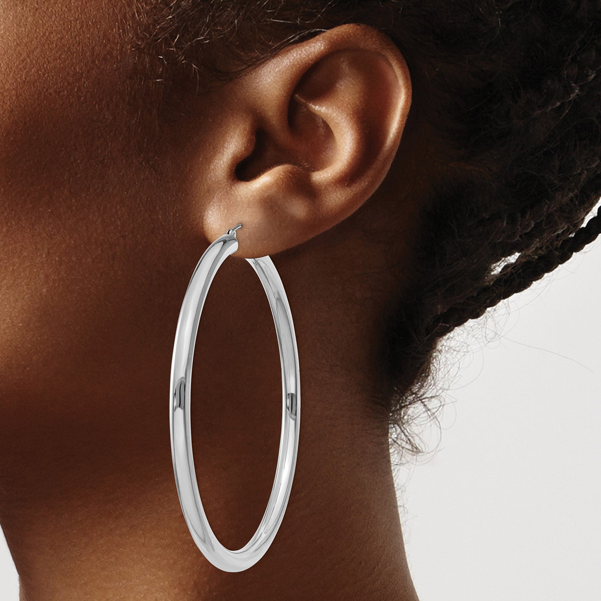 14k White Gold Hoop Earrings with Polished Finish and Latch Back Closure