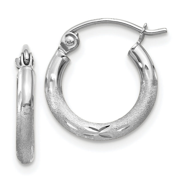 14k White Gold Hoop Earrings, Textured Design with Diamond-Cut Accents, Lightweight Polished Finish