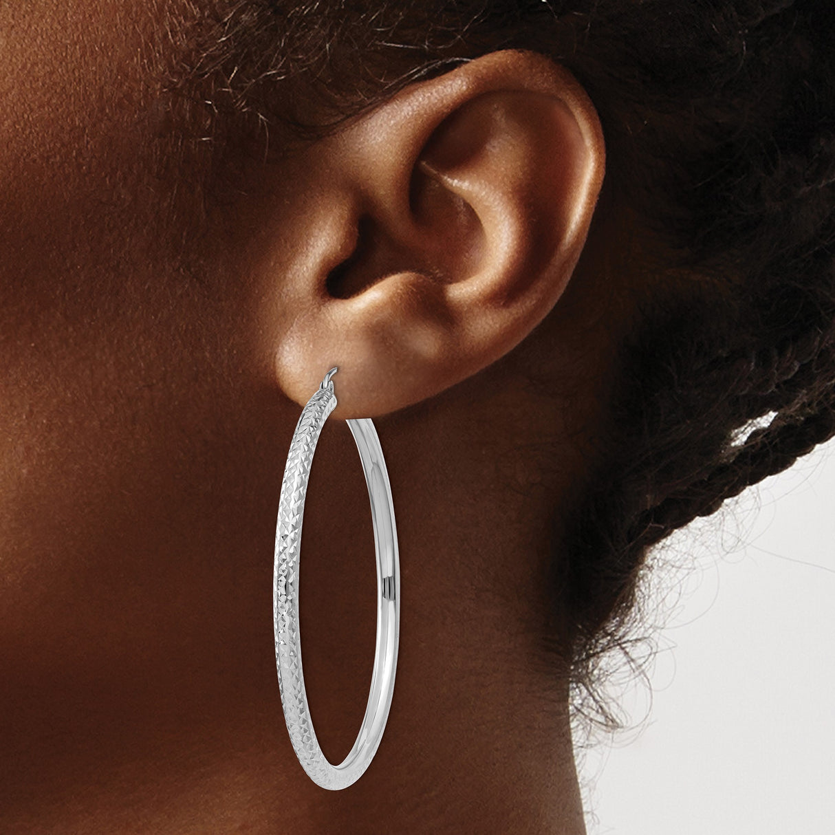 14k White Gold Hoop Earrings, Diamond Cut Textured Polished Finish, Round Minimalist Style for Women