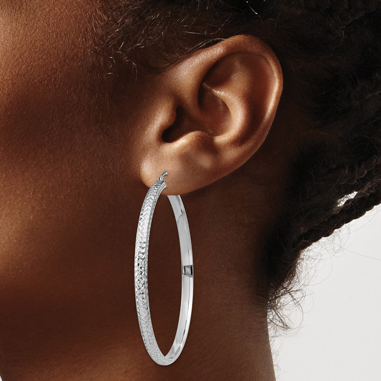 14k White Gold Hoop Earrings, Diamond Cut Textured Round Lightweight Hoops for Women