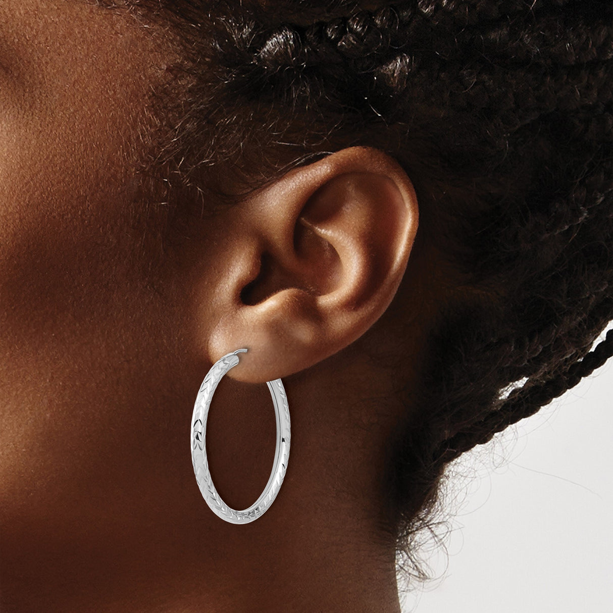 14k White Gold Hoop Earrings, Diamond Cut Leaf Design, Polished Finish, Lightweight Classic Style