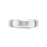 10k White Gold Beveled Edge, Comfort Fit wedding band ring detail view