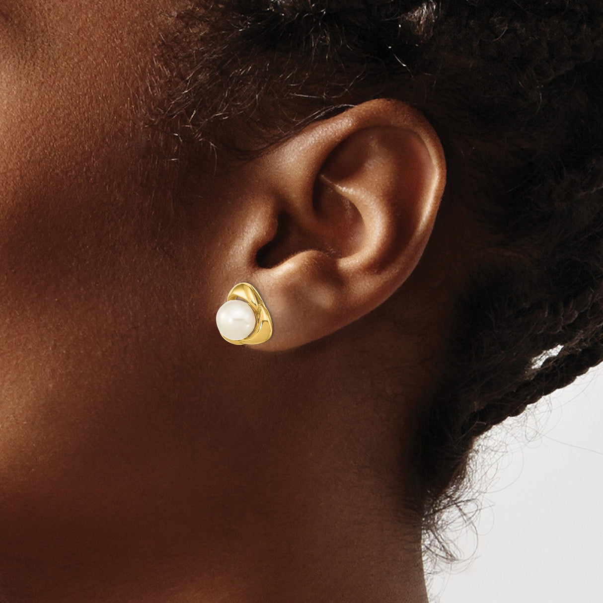 14k Yellow Gold Trinity Knot Stud Earrings with White Freshwater Cultured Pearl