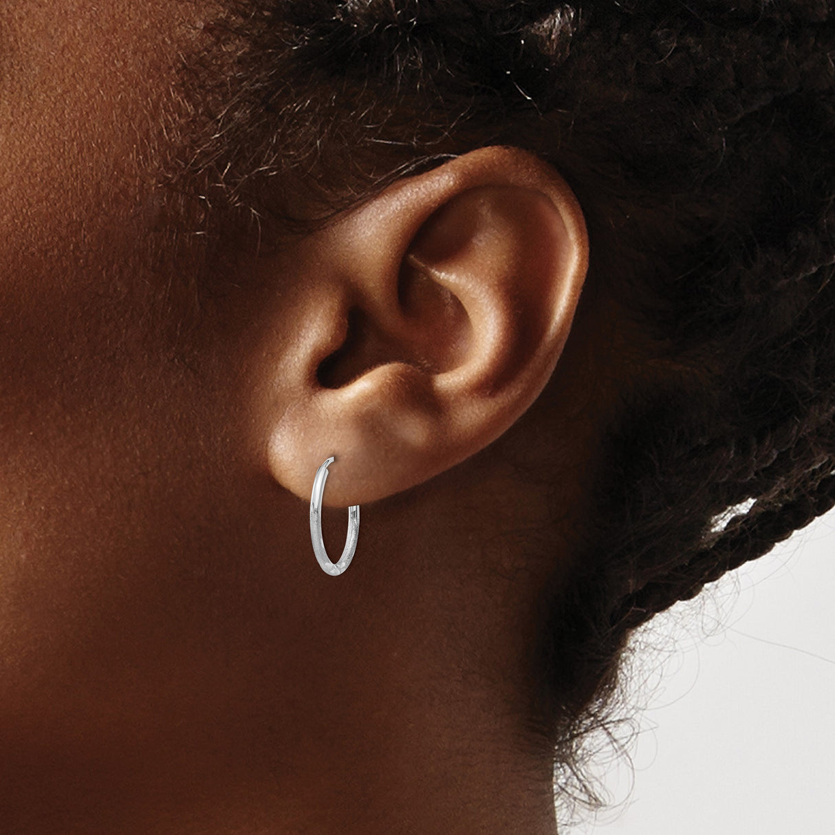 14k White Gold Hoop Earrings, Brushed and Polished Finish with Diamond-Cut Floral Accents